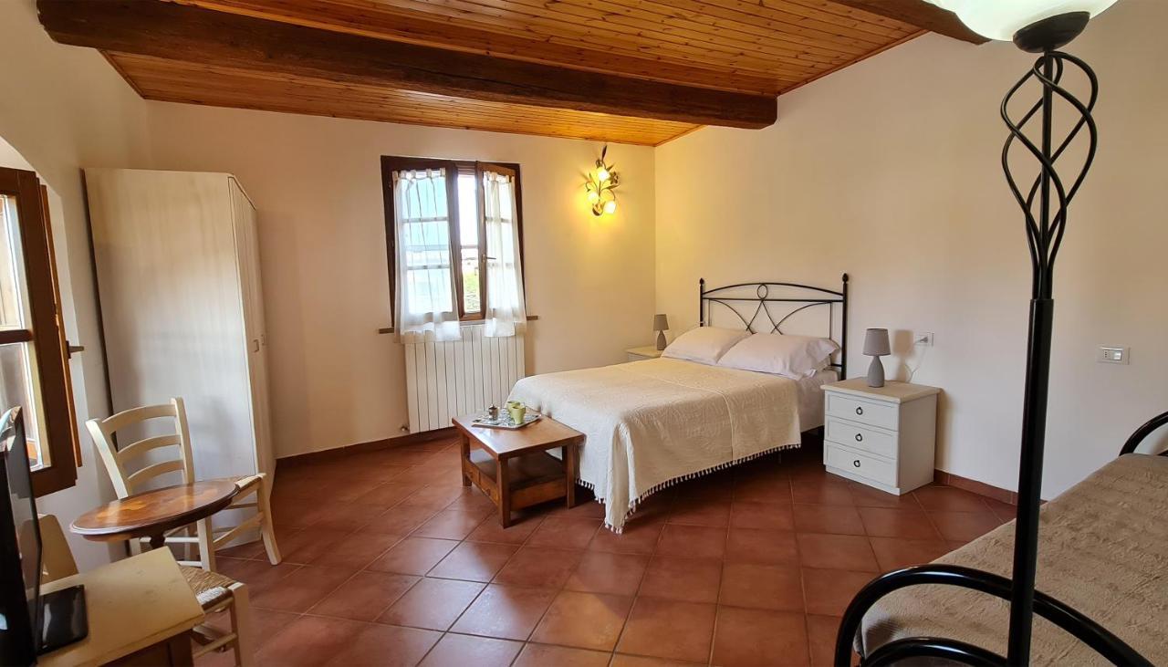 Agriturismo Barbadoro San Vincenzo Eksteriør billede
